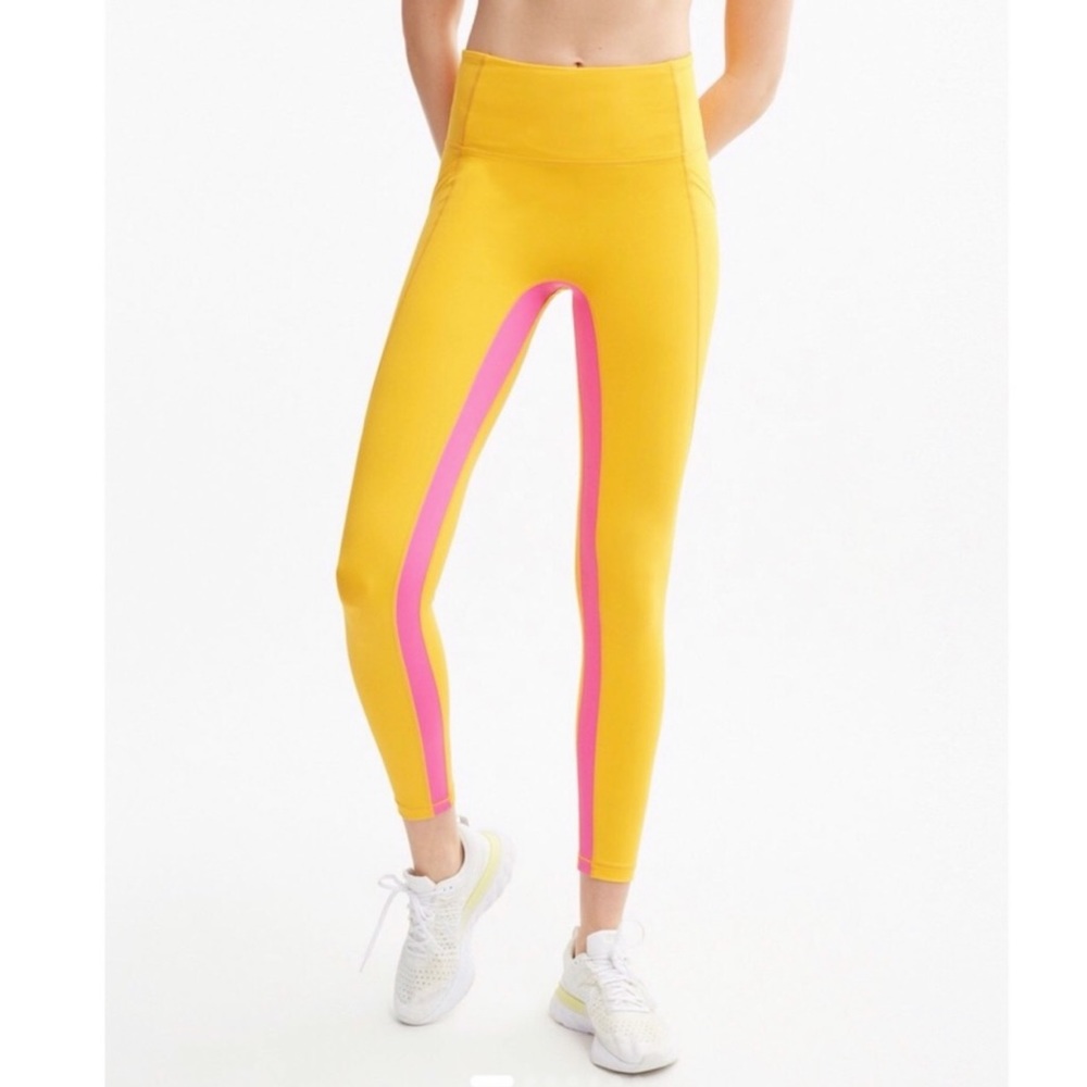 Hot pink stripe.